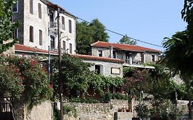 Ξενώνας Παρθενών της κυρά Βαγγελιώς