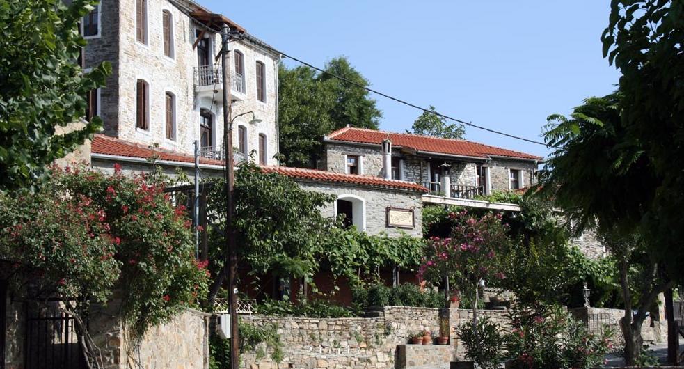 Ξενώνας Παρθενών της κυρά Βαγγελιώς Παρθενώνας Εξωτερικό φωτογραφία
